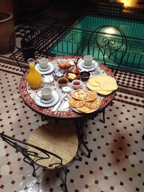 Riad Mounlight Marrakesh Luaran gambar